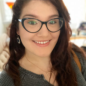 Meet your Posher, Jade